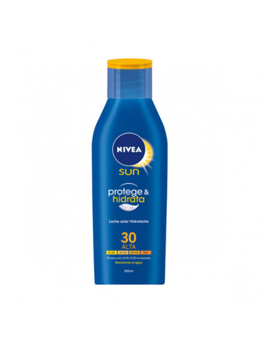 Nivea Sun Lait Protect And Hydrate Spf30 200ml Nivea Sun Lait Protect And Hydrate Spf30 200ml