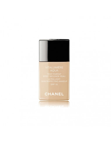 Chanel Vitalumière Aqua B40 Beige Désert 30ml Chanel Vitalumière Aqua B40 Beige Désert 30ml